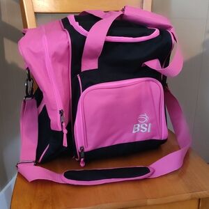 BSI Pink and Black Women’s Shoulder Bowling Ball Bag